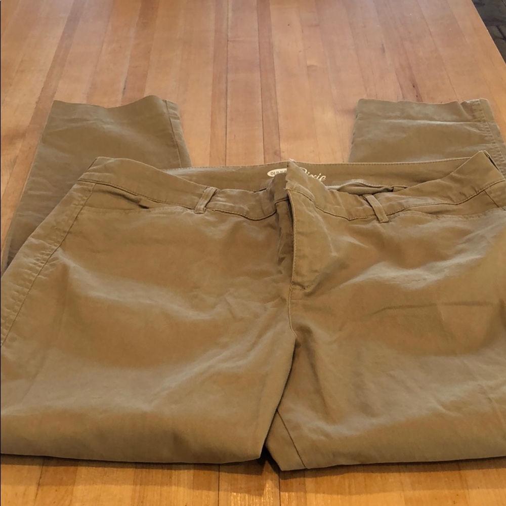 Khaki pants